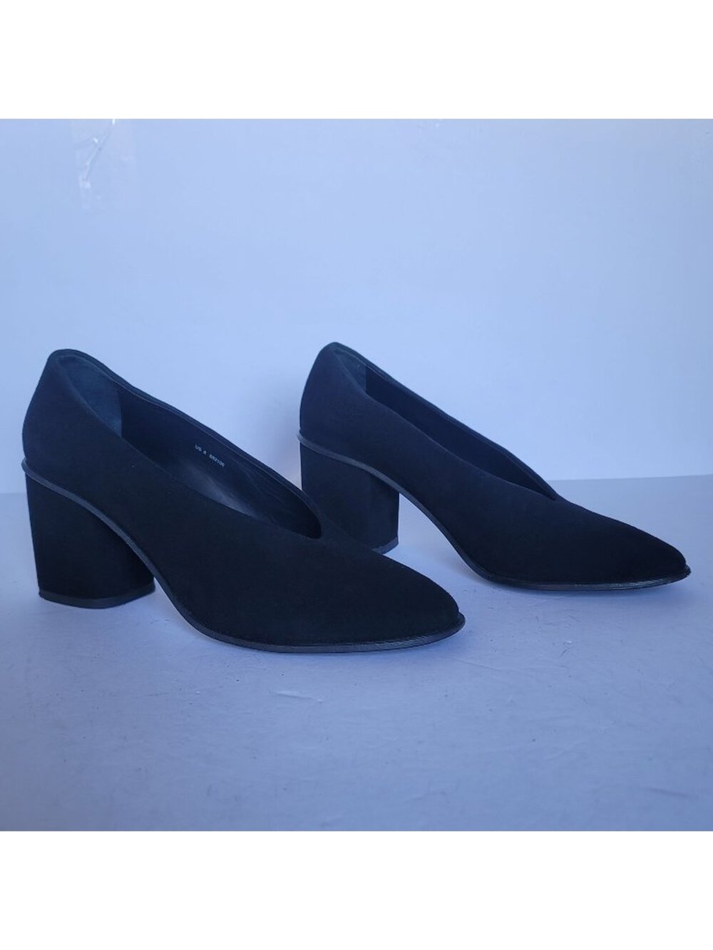 COS Black Suede Sculptural Chunky Heel Pump Made in Portugal Career Office Sz. 8